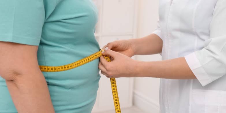 Obesity Treatment with Semaglutide and Tirzepatide: Benefits, Risks & Results